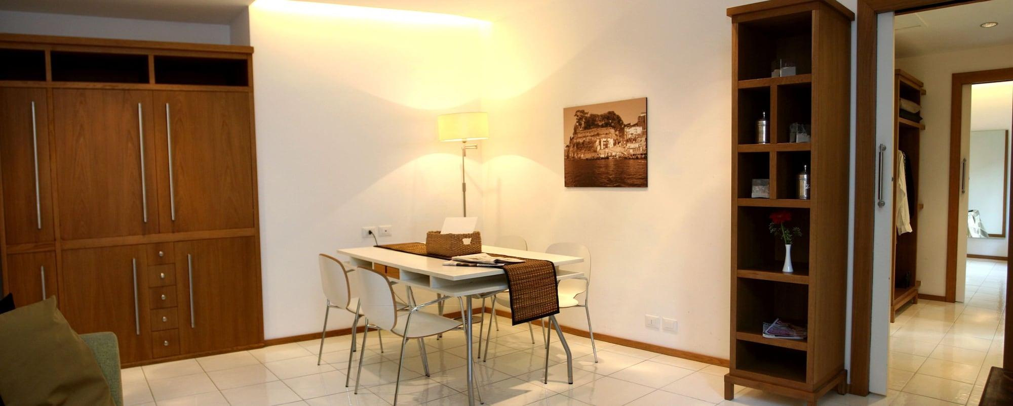 Rota Suites Sorrent Exterior foto