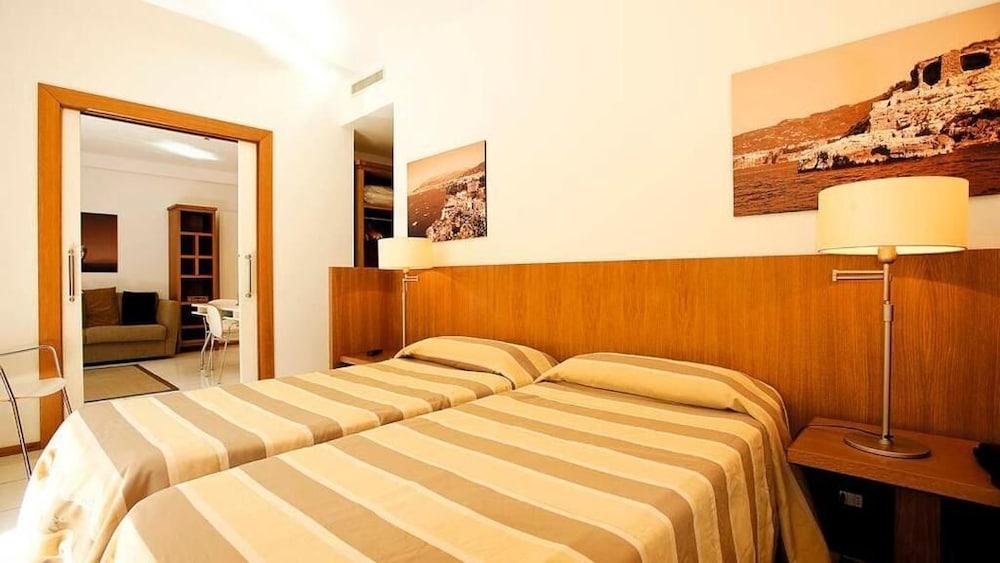 Rota Suites Sorrent Exterior foto