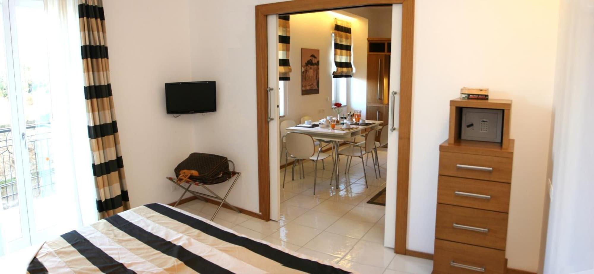 Rota Suites Sorrent Exterior foto