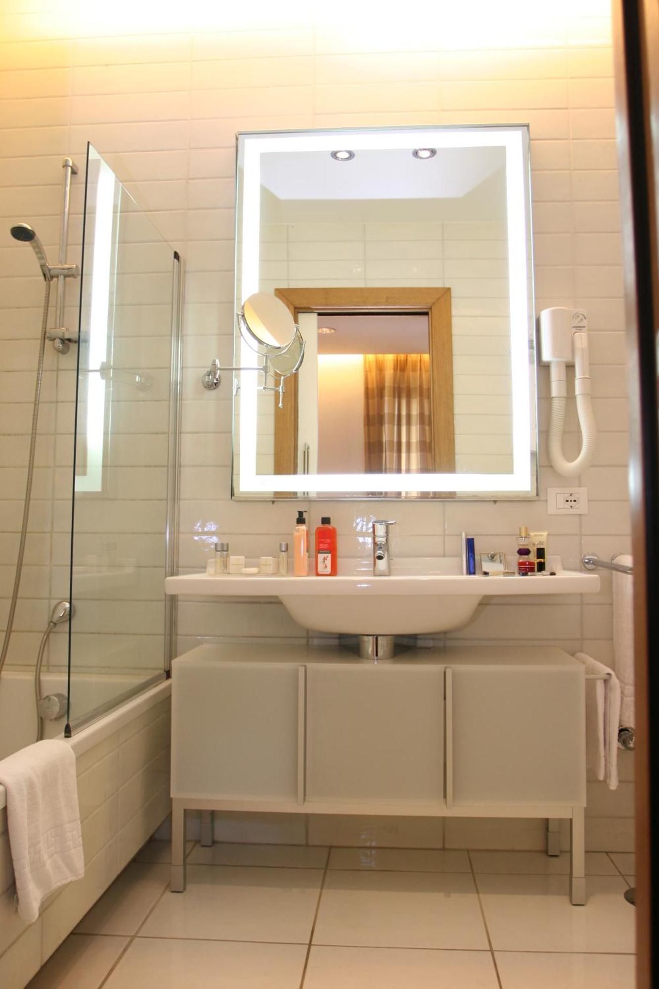 Rota Suites Sorrent Zimmer foto