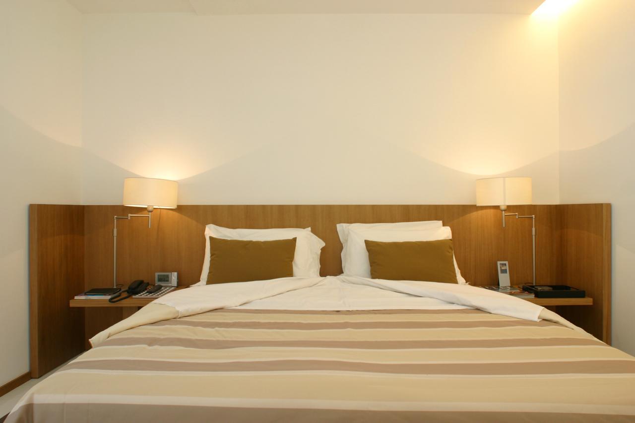 Rota Suites Sorrent Exterior foto