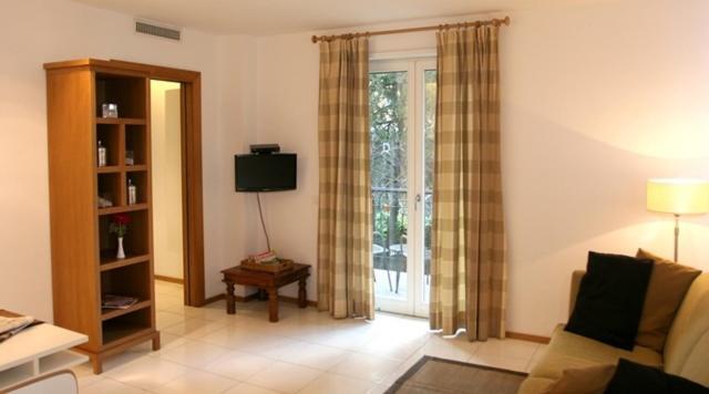Rota Suites Sorrent Exterior foto